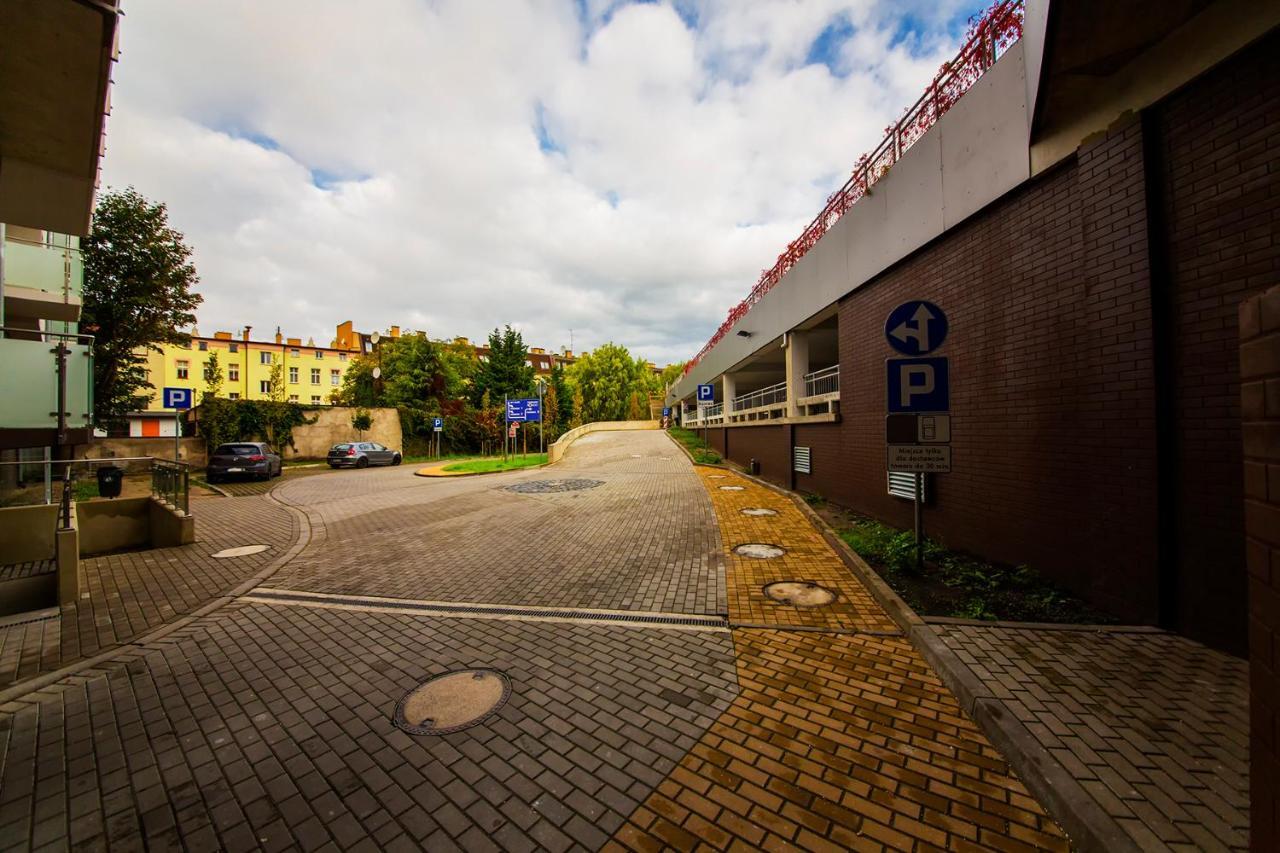Wyspa Uznam - Roza Wiatrow Świnoujście Exteriör bild